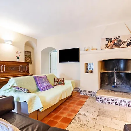 Apartamento Nella With Pool - Happy